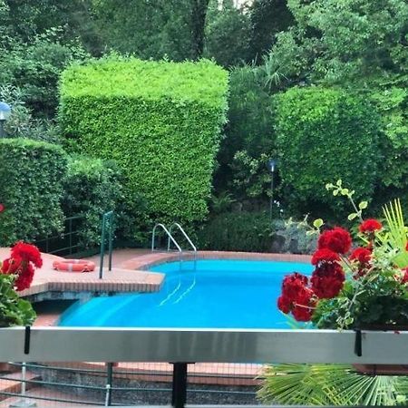 Residence Villa Alba Room Nr 221 加尔多内-里维耶拉 外观 照片